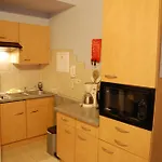 Au Pied De Vigne