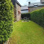 Au Pied De Vigne Apartmanhotel Vresse-sur-Semois
