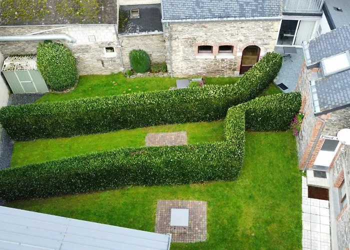 Au Pied De Vigne Apartmanhotel Vresse-sur-Semois