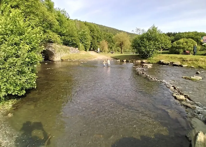 Au Pied De Vigne Apartmanhotel Vresse-sur-Semois